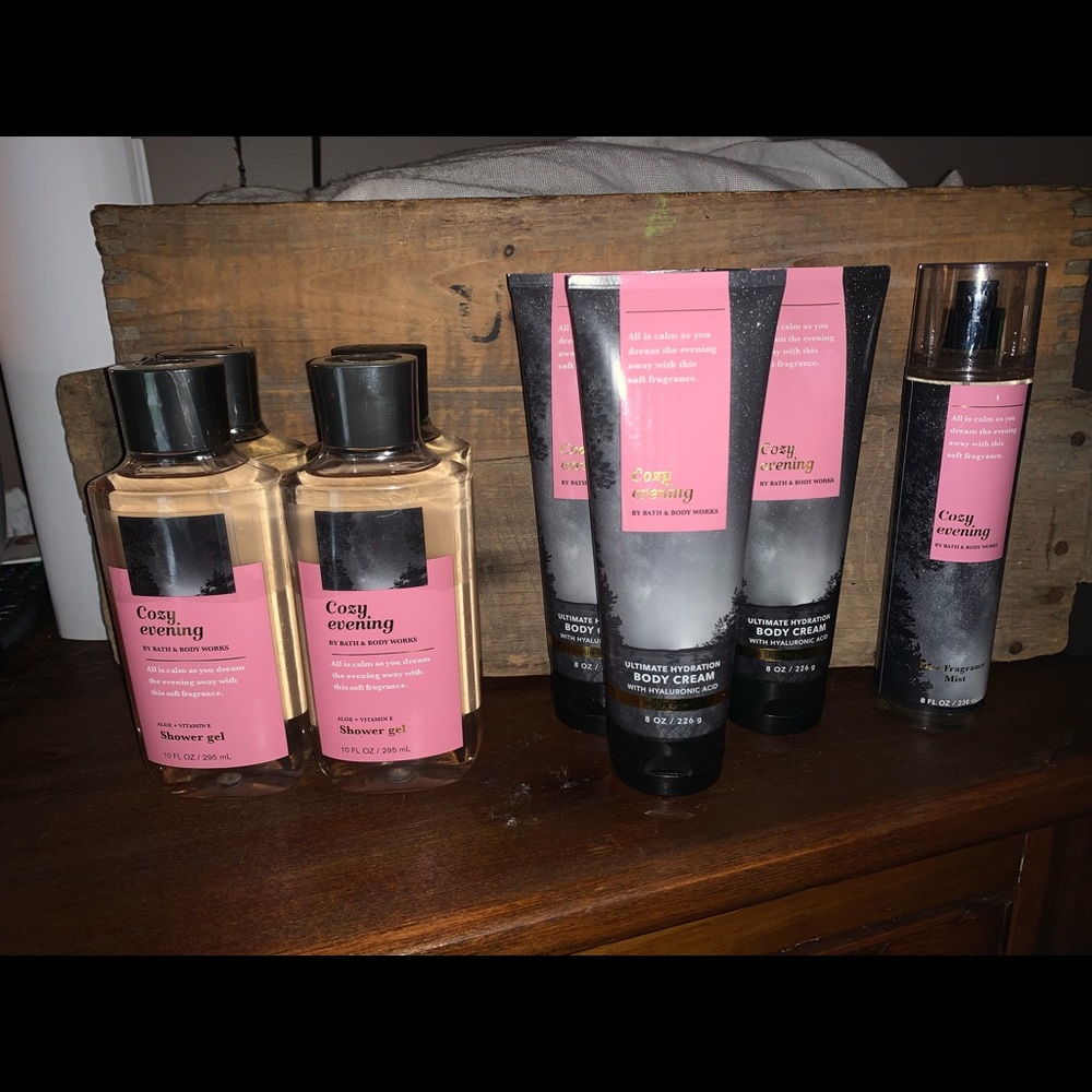 Bath & Body Works Cozy Evening lot